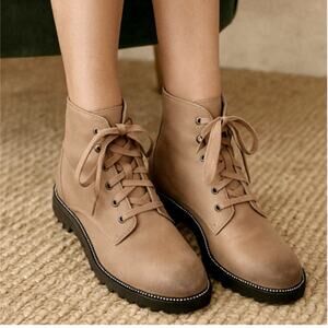 Blondo 8 Rachelle $160 Waterproof Brown Leather STUDDED Combat Boots Taupe Brown